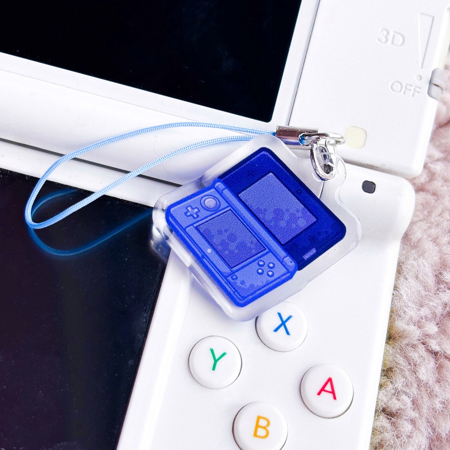 Nintendo 3DS Original Mini Charm | Retro Console Phone Charm Nostalgia Gift for Gamers