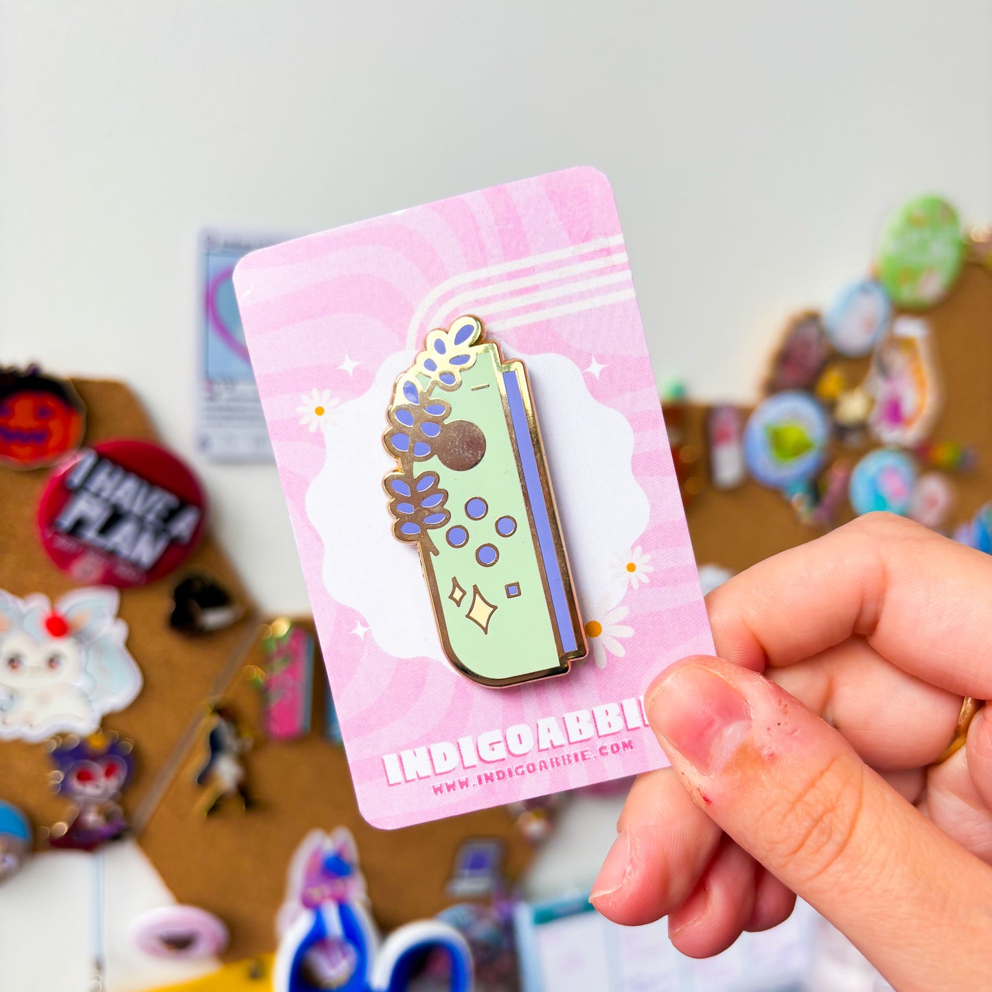 Green Floral JoyCon Enamel Pin | Nintendo Switch Enamel Pin Floral Joycon Pin